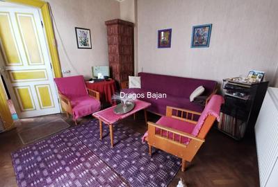Curte in proprietate // 180mp // Acces stradal - 5
