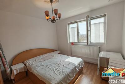 Apartament 2 camere, Piața Centrală – mobilat, centrală proprie, 53.500 € - 4