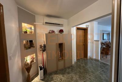 Apartament 3 camere, vedere bilaterală – Zona Trocadero, Constanta; COMISION 0% - 16