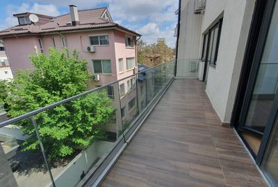 REA1019446 Apartament cu 3 camere singur pe etaj Polona - 14