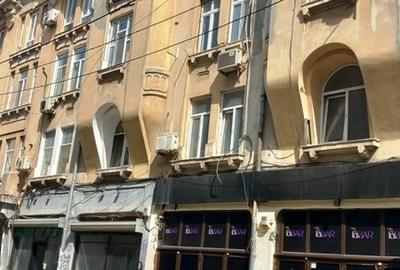 Centrul Istoric,apartament 2 camere,2 bai , centrala proprie,ideal investitie - 2