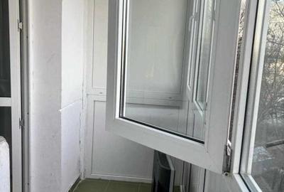 Calea Grivitei--Metrou Grivita,apartament 3 camere  nemobilat/semimob - 6