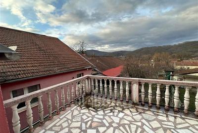 Bocsa Montana, Casa Solida + Gradina, Strada Principala - 5