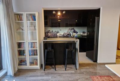 Proprietar, inchiriez apartament cu 3 camere, Bloc 2017, 2xbai, AC - 10