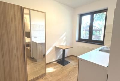 Clădire renovată, pretabilă pentru hotel, pensiune, retreat, centru, etc - 18