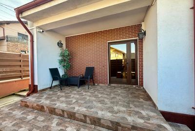 Casa moderna cu 4 camere, garaj 3 masini, curte amenajata – Valu lui Traian - 2