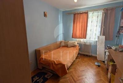 Apartament 4 camere în zona PARANG - 4