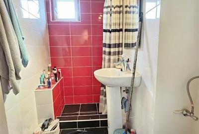 Semicentral etaj 3 apartament 2 camere stare foarte buna. - 5