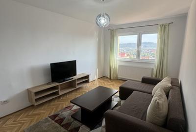 Apartament 3 camere - 68 mpu - lift - zona Vasile  Aaron