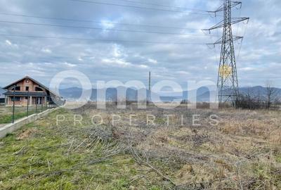 De vânzare teren-intravilan- 17 ARI-LOC SUPERB DE CASĂ - 1