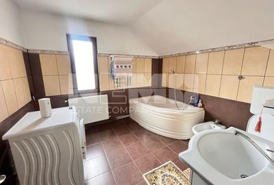 Casă de Vânzare I Sfântul Ilie I Suceava I 185 mp utili | 400 mp teren - 12
