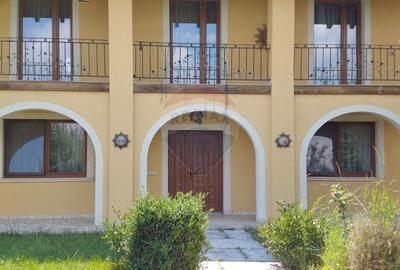 Casă / Vilă de lux cu 5 camere de vânzare în Vadu Moldovei, Suceava - 4