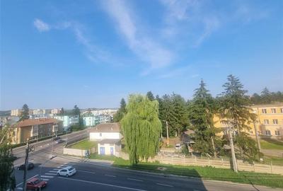 APARTAMENT CU DOUA CAMERE TABACARI - 1