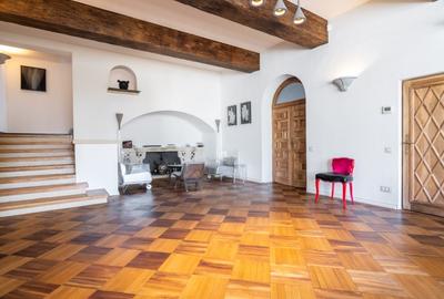 Vila de exceptie, finisaje premium, Dacia - 5