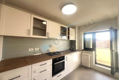 Apartament cu 3 camere decomandat în P-ța Unirii