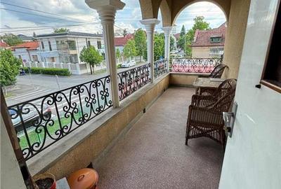 Casa cu 5 camere l 406 MP Teren l Garaj l Andrei Muresanu - 11