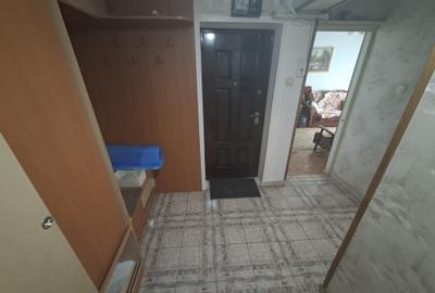 Apartament cu 3 camere, decomandat, etajul 1/8, zona Garii - 8