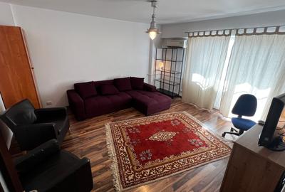 Garsonieră decomandată, Piața Muncii, cu metrou la parter - 1