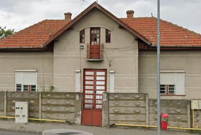 Casa D+P+E Vanzare CENTRU Alba Iulia ideal sediu firma 550 mp teren la 2 Strazi - 1
