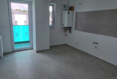 Apartament cu 2 camere decomandat în Bucium