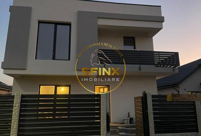 Casă individuală cu 4 camere în Central