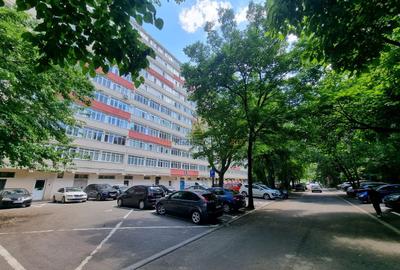 Apartament cu 3 camere decomandat, mobilat în Brâncoveanu