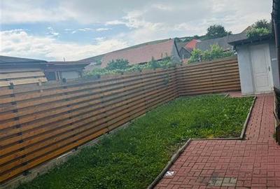 Casa cu 4 camere in Sura Mare - 12