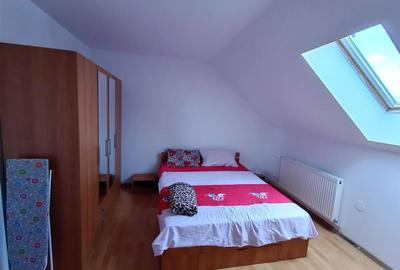 Apartament cu 2 camere decomandat, mobilat în Vasile Aaron