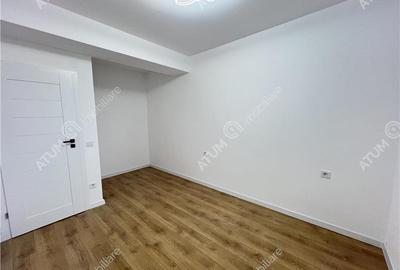Apartament intabulat cu 3 camere si 2 bai pe Calea Surii Mici - 13