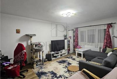 Apartament cu 3 camere decomandat, mobilat în Lipovei