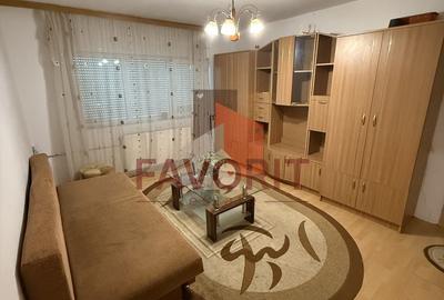 3 camere | mobilat si utilat | zona excelenta | boxa | investitie | - 1
