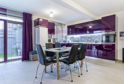Duplex ultrafinisat 4 camere - la cheie, zona VIVO - 1