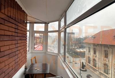 Apartament 3 camere de inchiriat, in zona Centrala -  vedere catre Blvd Mircea - 1