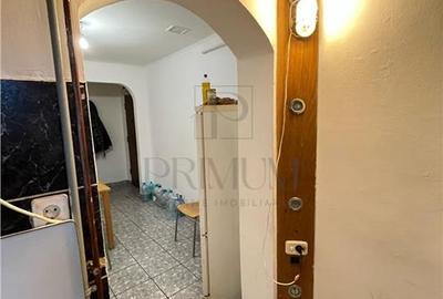 Girocului - 2 Camere - Centrala termica proprie - Decomandat - Parter inalt - 3