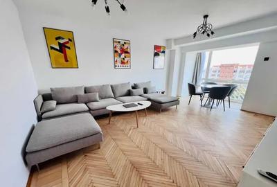 Apartament cu 2 camere decomandat, mobilat în P-ța Unirii