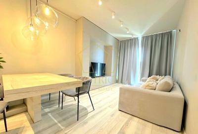 Apartament cu 3 camere semidecomandat, mobilat în Lipovei