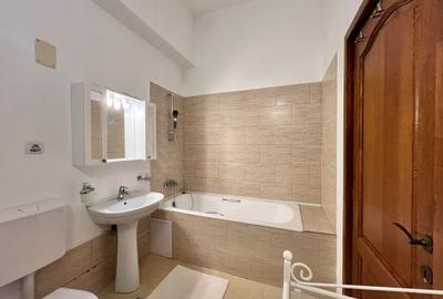 SUPER CASA INDIVIDUALA BRANESTI INTRE LAC SI PADURE! - 12