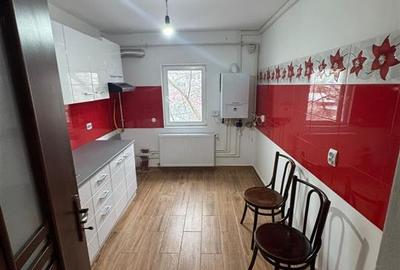 Ap 2 cam, 60 mp utili, et 2/3, hol patrat logie si balcon,renovat ! - 4