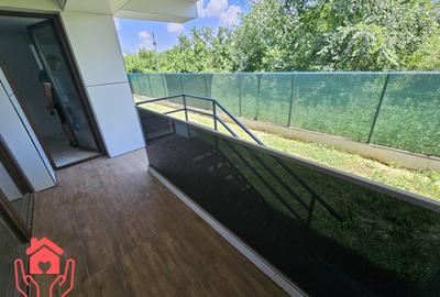 Aeroportul Baneasa-Natura, liniste si relaxare in curtea privata! - 1