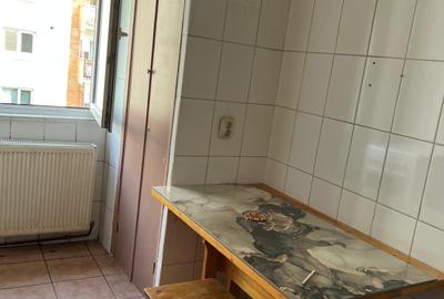 Apartament 4 camere, zonă centrală, Ploiești - 19