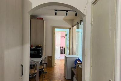 Apartament - 2 camere - decomandat - Astra - 3