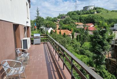 Apartament de trei camere in zona mirifica , Dobrogeanu Gherea - 1