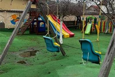 VILA CU TEREN DE 1.200 MP-PRETABILA GRADINITA-AFTER SCHOOL - 1