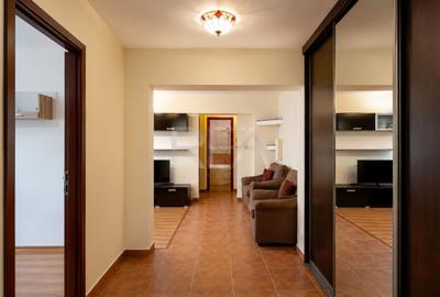 3 camere, et 6/8, Calea Moșilor - 5