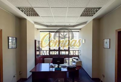 Spatiu comercial ultracentral - vedere panoramica - 1