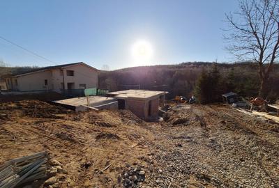 Casă individuală cu 5 camere în Feleacu