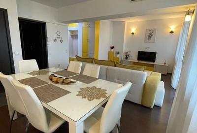 Apartament cu 3 camere circular, mobilat în Romană