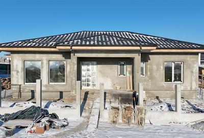 Casa Breazu,4 camere,2 bai,Teren 450mp,Incalz Pard,Dressing,Placa,Pod - 1