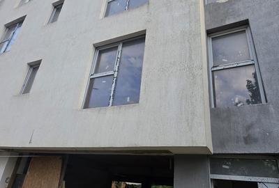 Vânzare bloc nefinalizat situat in soseaua Chitilei in aprop - 23