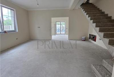 Duplex deosebit - zona excelenta - toate utilitatile - finisaje TOP - 35